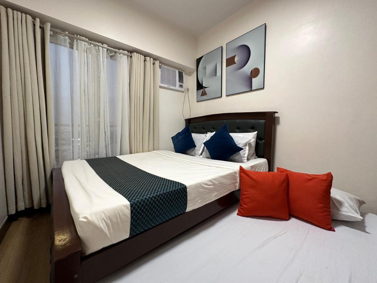 Celandine Residence In Quezon City Caloocan Kültér fotó